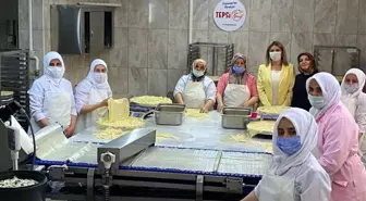 Tepsi börek Ağrı ve Kars şubelerini açtı