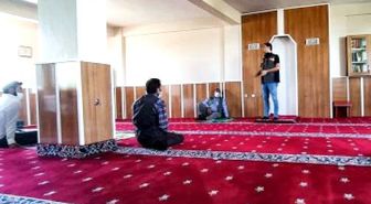 Afad Personelleri Camilerde Halkı Depreme Karşı Tedbirli Olma Noktasında Bilgilendiriyor