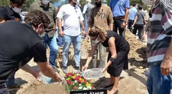 Göztepe'nin eski milli oyuncularından Ertan Öznur'un cenazesi toprağa verildi