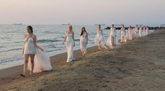 HATAY'DA MANKENLER 2021 YILININ GELİNLİKLERİNİ TANITTI