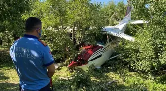 Mecburi iniş yapan uçak bir süre önce böyle görüntülendi...