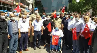 SURİYE'DEN DÖNEN ÖZEL HAREKATÇILAR, MEHTERAN TAKIMIYLA KARŞILANDI