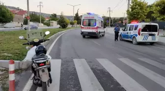 Motosiklet ile otomobil çarpıştı; 1 yaralı