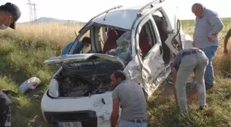 Kaza sonrası yaralının kopan parmağını aradılar