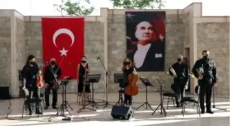 Oda Müziği Konserleri Devam Ediyor