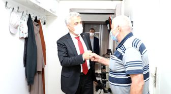 Sayın Valimiz ve Eşi Hanımefendi Aile Ziyaretlerinde Bulundular.