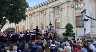 '12. Uluslararası İstanbul Opera Festivali' Gala Konseri'nde seçkin örnekler seslendirildi