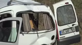 Otomobil şarampole devrildi: 1 ölü, 4 yaralı