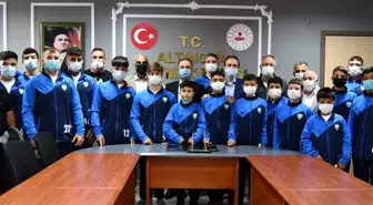 Altınovalı pehlivanların hedefi kürsü yapmak