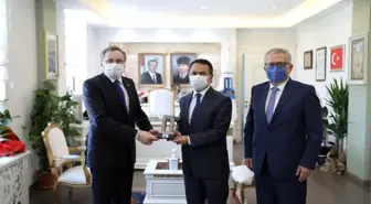 Diyanet İşleri Başkan Yardımcısı Doç. Dr. Selim Argun, Vali İlhami AKTAŞ' ı Ziyaret Etti