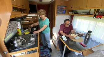 Karavan tutkunu çift, 14 yılda 15 ülke ile Türkiye'de 77 şehri gezdi