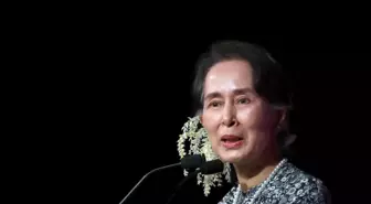 Son dakika haber... Myanmar'ın devrik lideri Suu Kyi gözaltında korona aşısı oldu