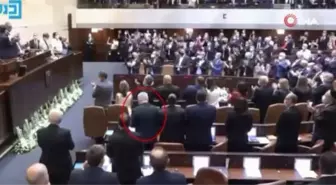 Netanyahu, görevini devreden eski İsrail Cumhurbaşkanı Rivlin'i alkışlamadı