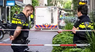 Hollanda şokta! Mafyanın ölüm listesindeki ünlü gazeteciye sokak ortasında kurşun yağdırdılar