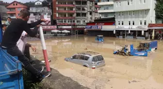 ZONGULDAK - Kuvvetli sağanak nedeniyle dere taştı - Ereğli Kaymakamı Çorumluoğlu