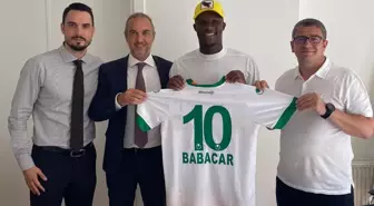 Alanyaspor'da Babacar kalp spazmı geçirdi