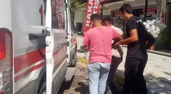 Elektrikli bisiklet kavunların olduğu arabaya çarptı: 1 yaralı