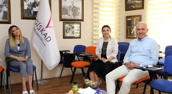 Gültak, girişimci kadınlarla bir araya geldi