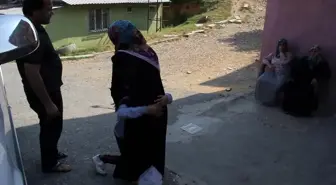 Kaybolan küçük kızın annesi ile kavuşma anı yürekleri dağladı