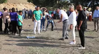 Kırsal mahallede 'golf' şöleni