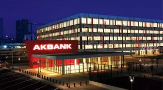 Müşteri bilgilerinin çalındığı iddialarına Akbank'tan yanıt: Kesinlikle gerçek değil