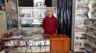 Teknolojiye direnen kasetçi