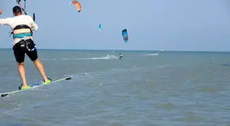 Adana kitesurf merkezi oluyor