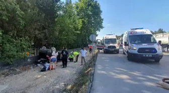 Takla atan otomobil yol kenarına devrildi: 3 yaralı