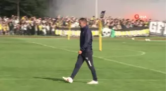 Vitor Pereira'dan antrenman sahasına dokunuş