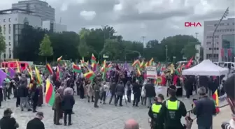 Almanya'da PKK destekçileri Alman polisini protesto etti