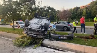 Son dakika haberleri! PENDİK SAHİL YOLUNDA KAZA YAPAN OTOMOBİL DEVRİLDİ