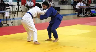 Yıldızlar Judo turnuvası Kilis'te başladı