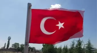 15 Temmuz şehidi Ümit Çoban, kabri başında anıldı