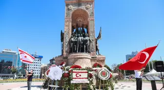 Kıbrıs Barış Harekatı'nın 47. yıl dönümü kapsamında Taksim'de tören düzenlendi