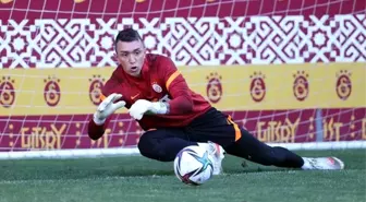 Muslera takımla çalıştı