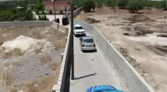 ŞANLIURFA - Silahlı kavga sırasında yoldan geçen kişiyi yaralayan zanlı tutuklandı