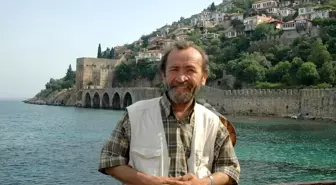 Manavgat'ın 'Vatandaş Abdi'si yoğun bakımda yaşam mücadelesi veriyor