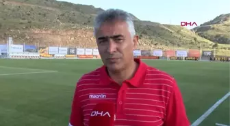 SPOR Mehmet Altıparmak: Futbolcularımızın mücadelesi bizi memnun etti