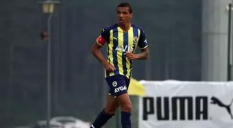 Fenerbahçe taraftarından Luiz Gustavo çılgınlığı! Kaptanlığına seçilmesi için on binlerce paylaşım yapıldı