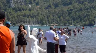 Kızkumu Plajı turist akınına uğradı