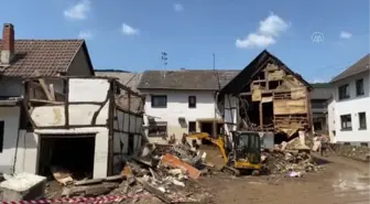 Selden en çok etkilenen şehirlerden Bad Münstereifel şehri görüntülendi