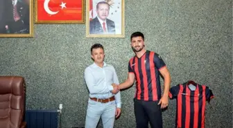 Uşakspor'dan bir içeri bir dışarı