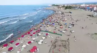 Karasu, bayram tatilinde nüfusunun onlarca katı turisti ağırlıyor