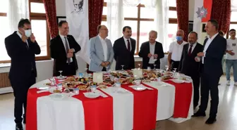 Zonguldak'ta protokol bayramlaştı