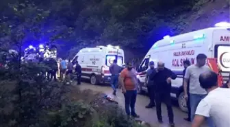 Giresun'da yolcu minibüsü şarampole devrildi: 1 ölü, 10 yaralı