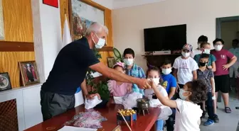 Bayram harçlıkları başkan amcadan