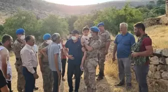 Mardin'de kaybolan 3 yaşındaki çocuk jandarma ekiplerince dağlık alanda bulundu