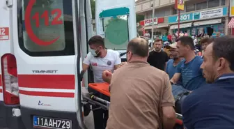 Osmaneli'nde kamyonetle çarpışan motosikletin sürücüsü yaralandı