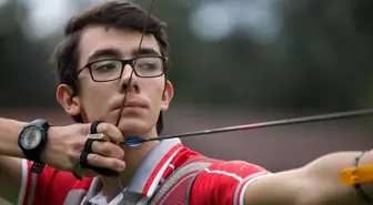 Mete Gazoz kimdir? Mete Gazoz kaç yaşında, nereli? Mete Gazoz ödülleri!