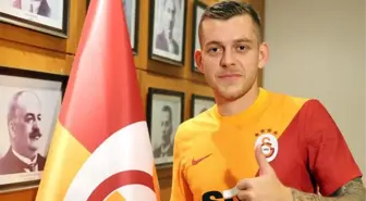 Rumen orta saha Alexandru Cicaldau resmen Galatasaray'da